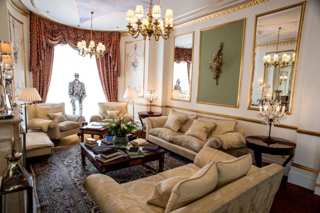 4 Deal-Killing Home Staging Mistakes to Avoid